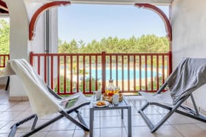 thumbnail: Terrace/patio