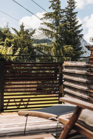 thumbnail: Sundeck