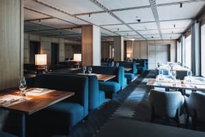 thumbnail: Restaurant