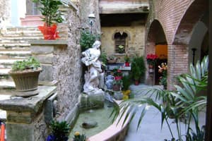thumbnail: General view