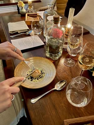 thumbnail: Restaurant