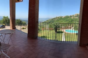 thumbnail: Terrace/patio