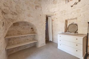 thumbnail: Interior
