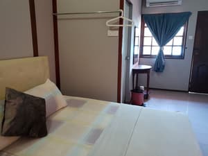 thumbnail: Room