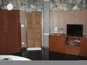 thumbnail: Room amenity