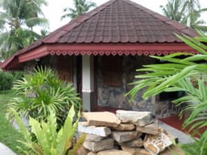 thumbnail: Exterior