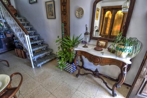 532720996.jpg