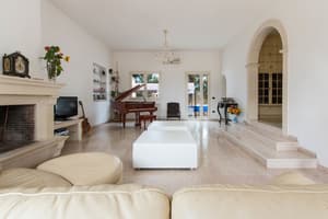 thumbnail: Living room