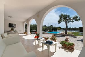 thumbnail: Porch