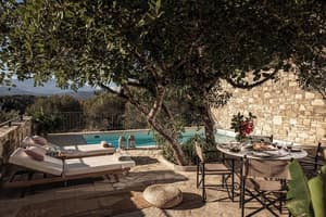 thumbnail: Terrace/patio