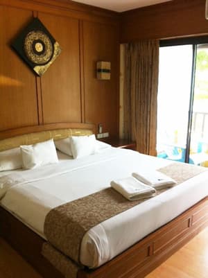 thumbnail: Room