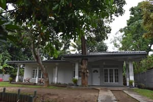 thumbnail: Exterior