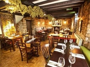thumbnail: Restaurant