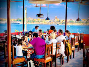 thumbnail: Restaurant