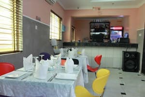 thumbnail: Dining