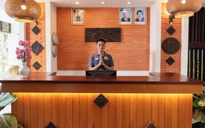 thumbnail: Reception hall