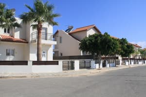 thumbnail: Exterior