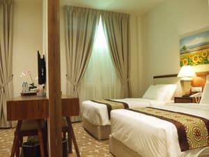 thumbnail: Room