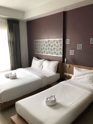 thumbnail: Room