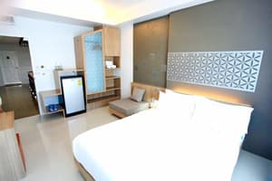 thumbnail: Room