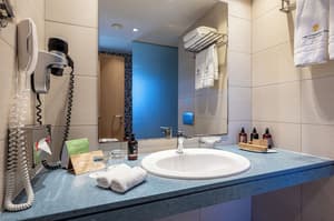 thumbnail: Bathroom