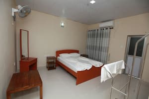 thumbnail: Room