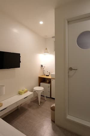 thumbnail: Room amenity