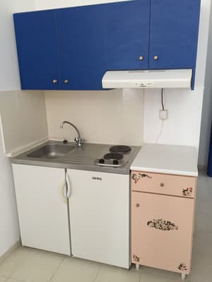 thumbnail: Private kitchenette