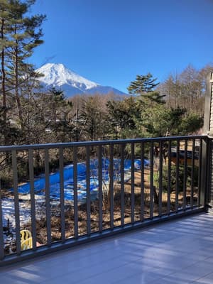 thumbnail: Mountain view