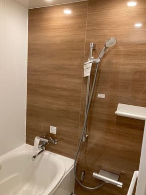 thumbnail: Bathroom