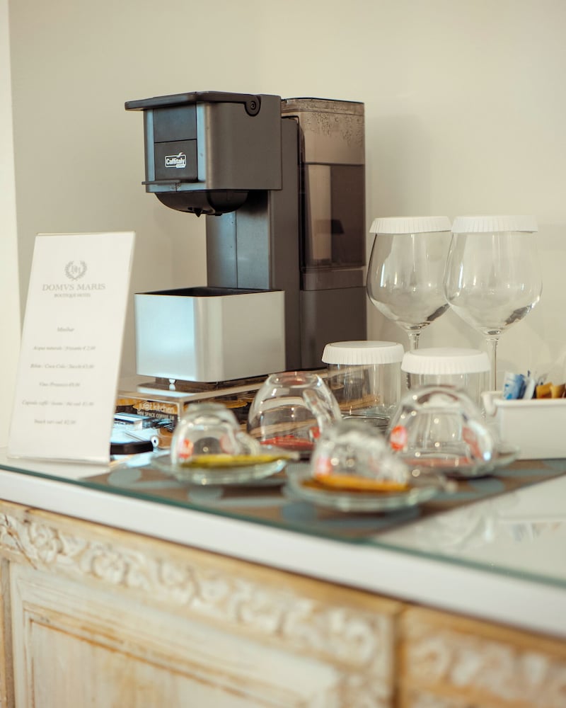 Minibar