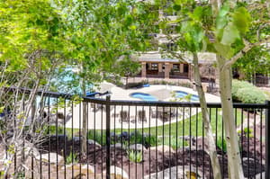 thumbnail: Pool