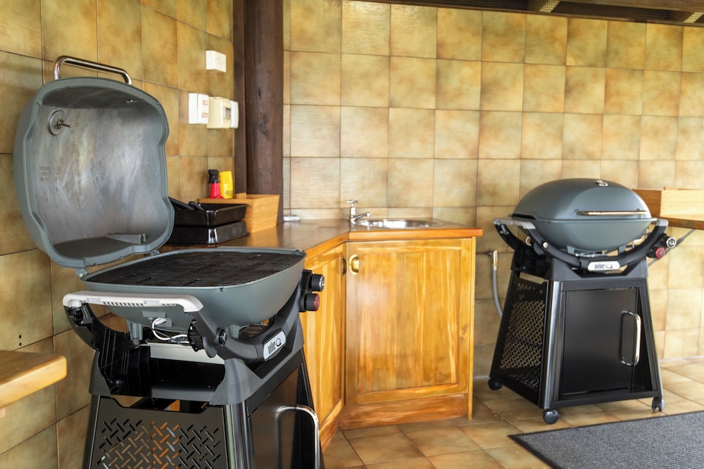 BBQ/picnic area