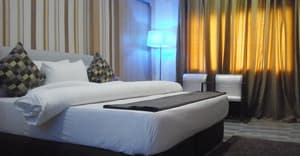 thumbnail: Room