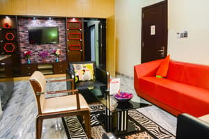 thumbnail: Interior