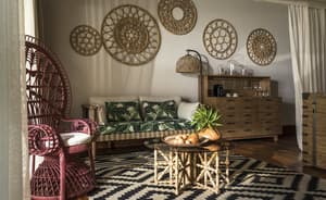 thumbnail: Interior