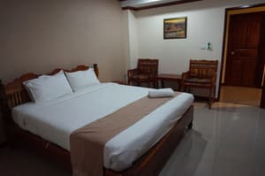 thumbnail: Room