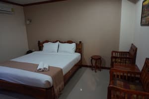 thumbnail: Room