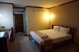 thumbnail: Room
