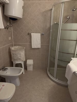 thumbnail: Bathroom