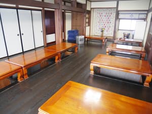 thumbnail: Interior detail