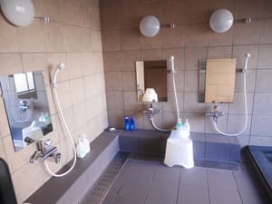 thumbnail: Bathroom