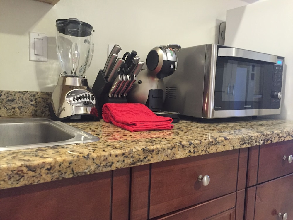 Private kitchenette