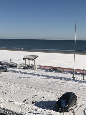 thumbnail: Exterior