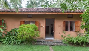 thumbnail: Exterior