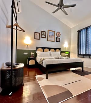 thumbnail: Room