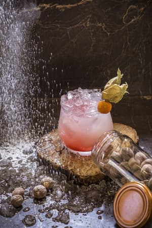 thumbnail: Bar (on property)