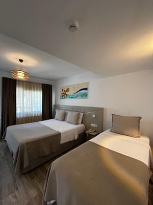 thumbnail: Room