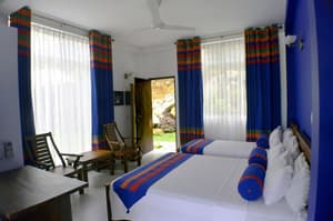 thumbnail: Room