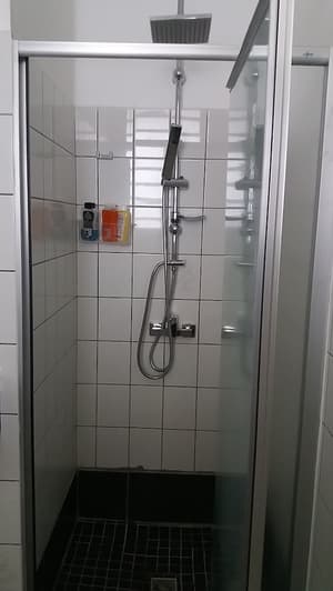 thumbnail: Bathroom shower